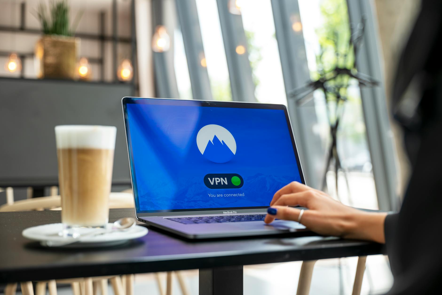 Лучшие VPN расширения для Chrome в 2026 году